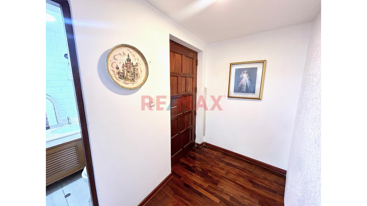 Venta De Departamento Mas Azotea Frente A Parque - Surco — foto 3