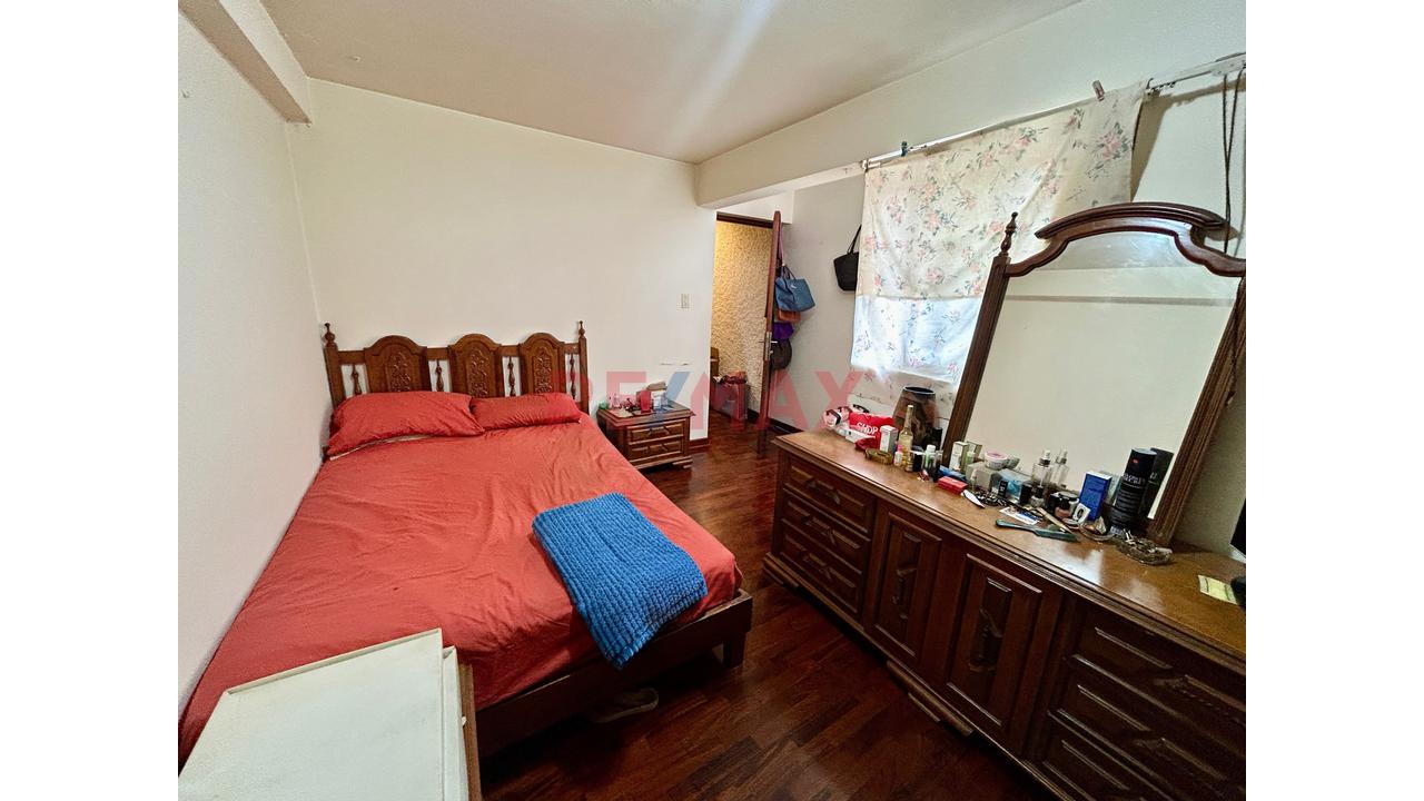 Venta De Departamento Mas Azotea Frente A Parque - Surco — foto 14