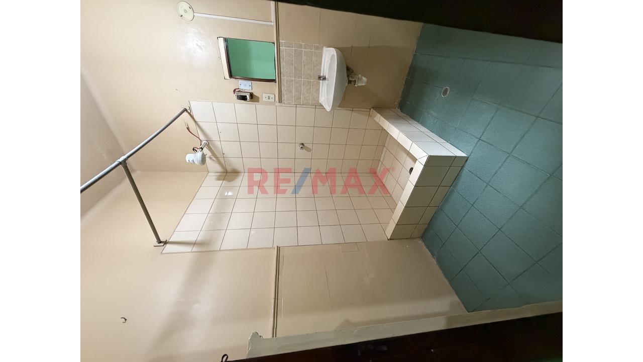 Alquiler De Departamento En Breña - 10