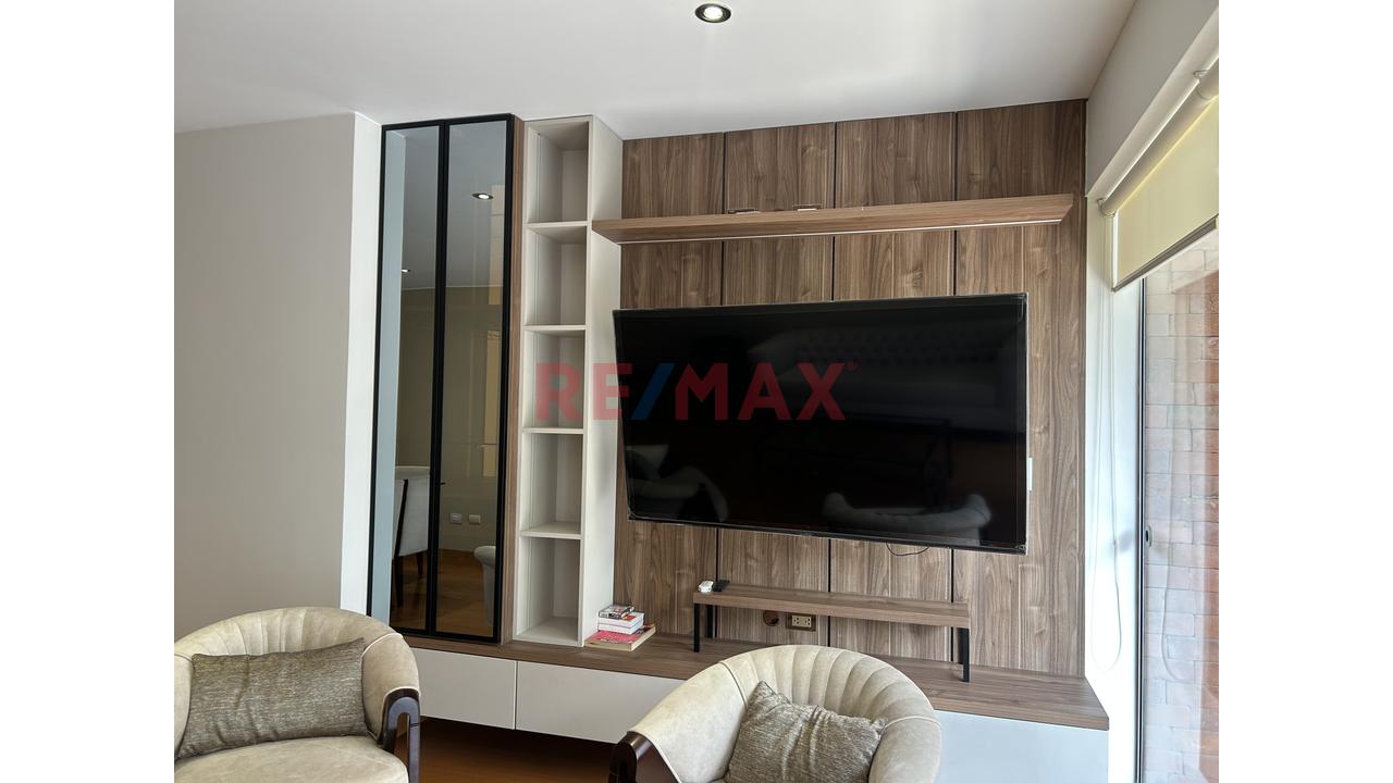 Alquiler Miraflores Exclusivo Amoblado Y Equipado 120 M² Remodelado Balcon + 2 Cocheras — foto 13