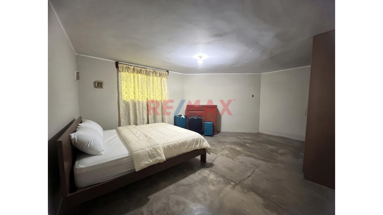 Se Vende Casa Como Terreno De 200M2 En Collique -3Era Etapa - 4