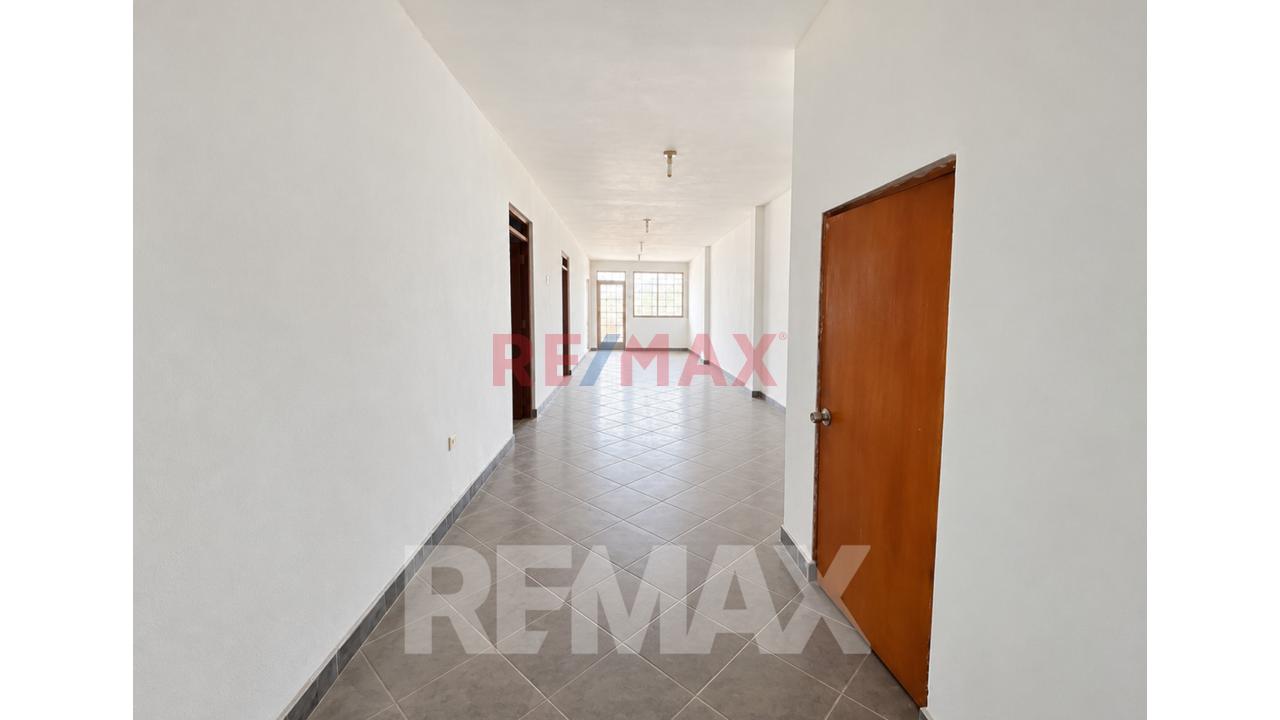 Venta De Casa De 3 Pisos 150 M² En San Juan De Miraflores - 16