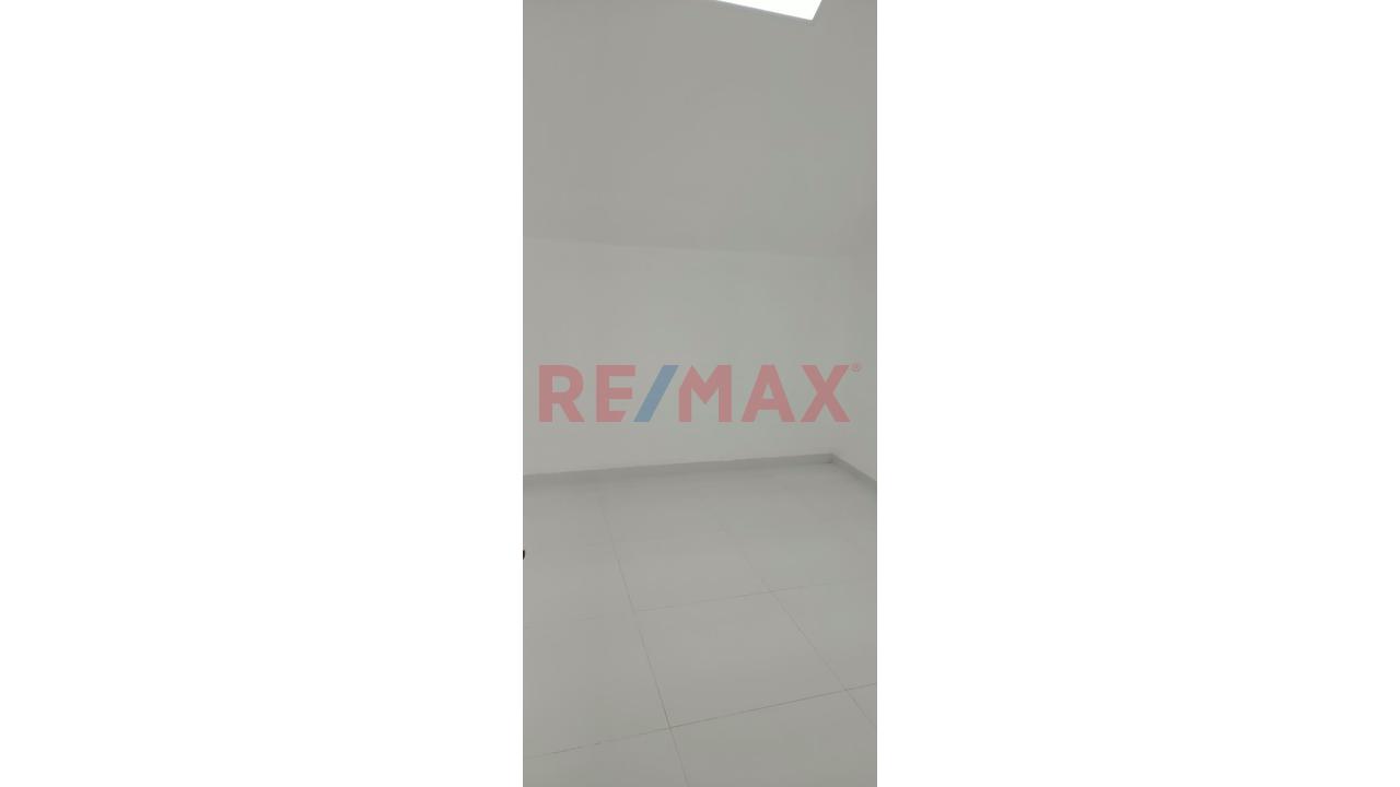 Se Vende Local Comercial En El Cercado — foto 4