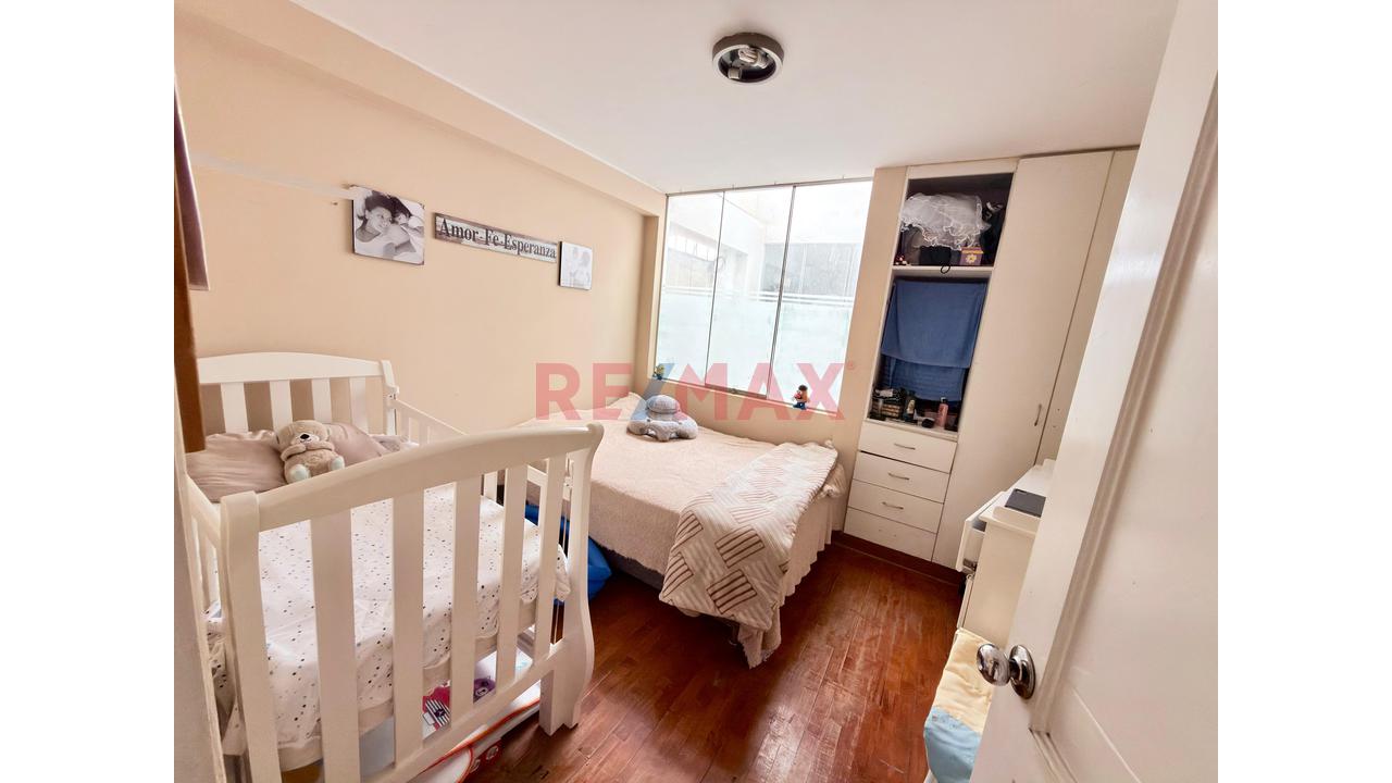 Dúplex De 201.88 M² En San Borja | Amplitud + Potencial + Estacionamiento — foto 9