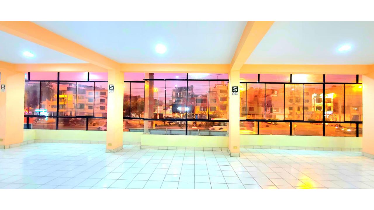 Alquiler De Local Comercial En San Martín De Porres – 210 M² - 3