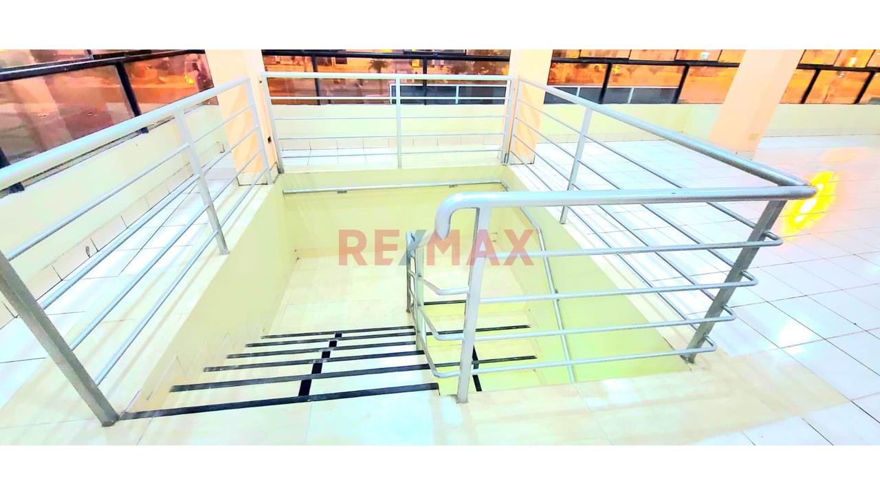 Alquiler De Local Comercial En San Martín De Porres – 210 M² - 10