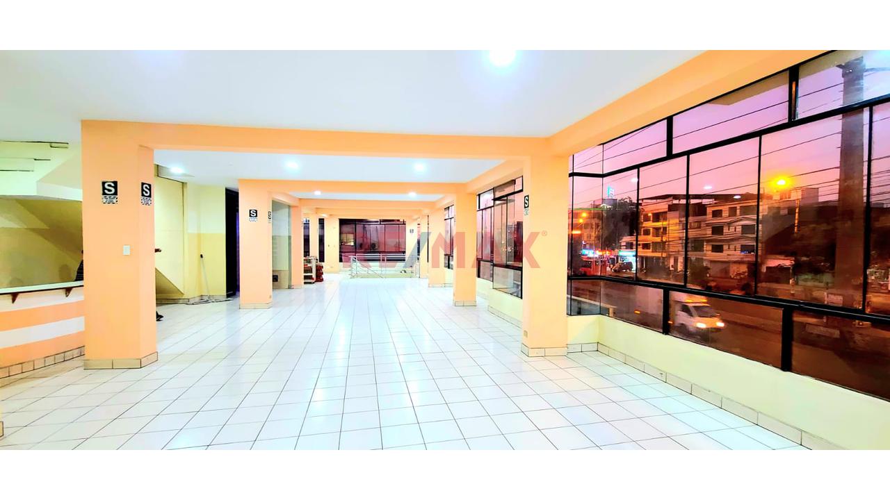 Alquiler De Local Comercial En San Martín De Porres – 210 M² - 5