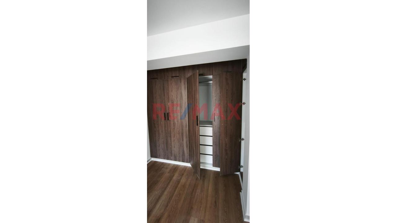 Departamento Remodelado En Venta En Miraflores — foto 9