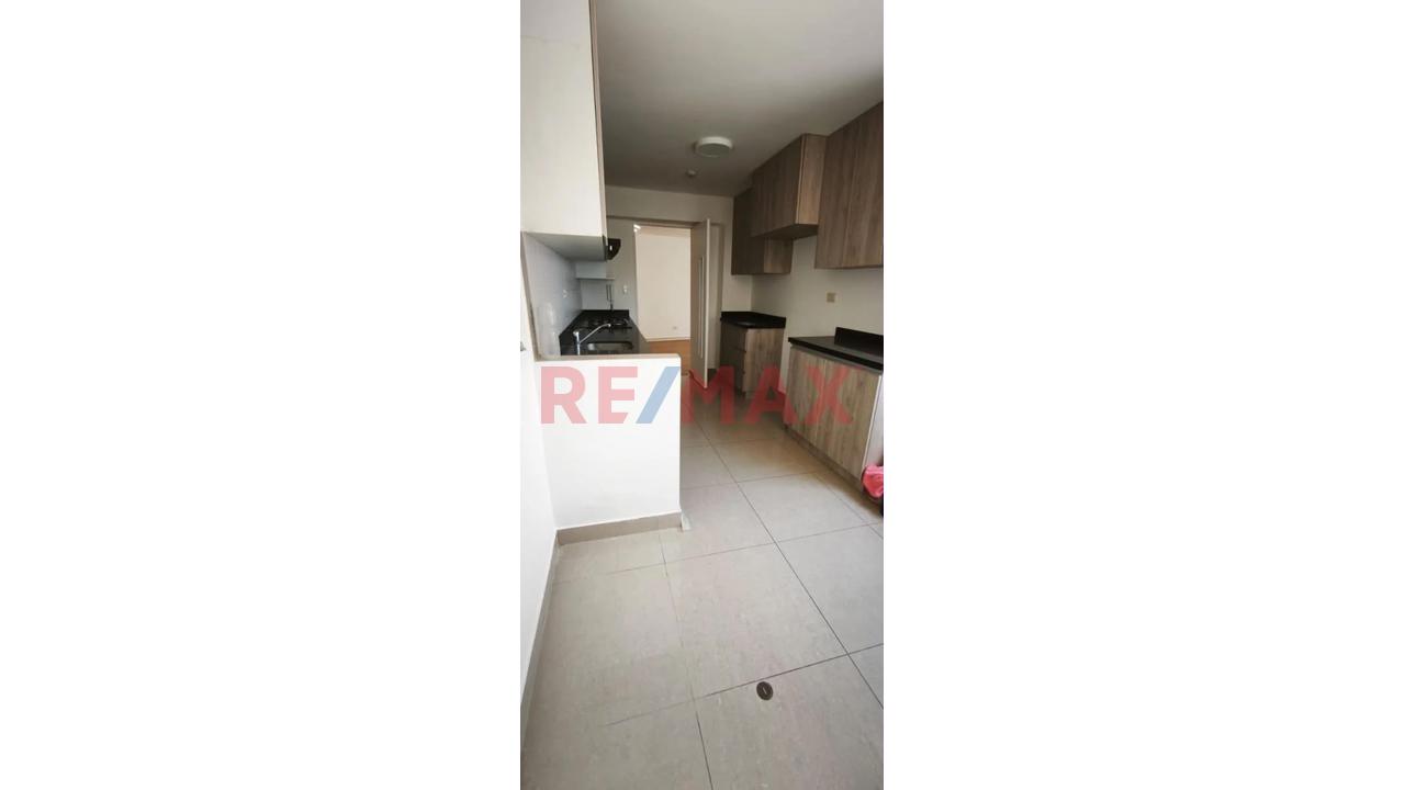 Departamento Remodelado En Venta En Miraflores — foto 4