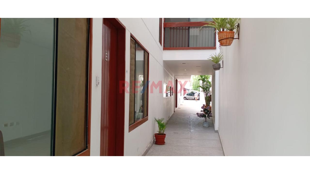 Pimentel: Departamento Amoblado De 2 Habitaciones + Cochera — foto 9