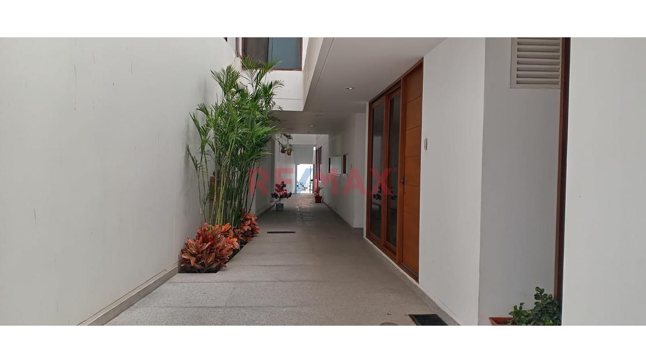 Pimentel: Departamento Amoblado De 2 Habitaciones + Cochera — foto 14
