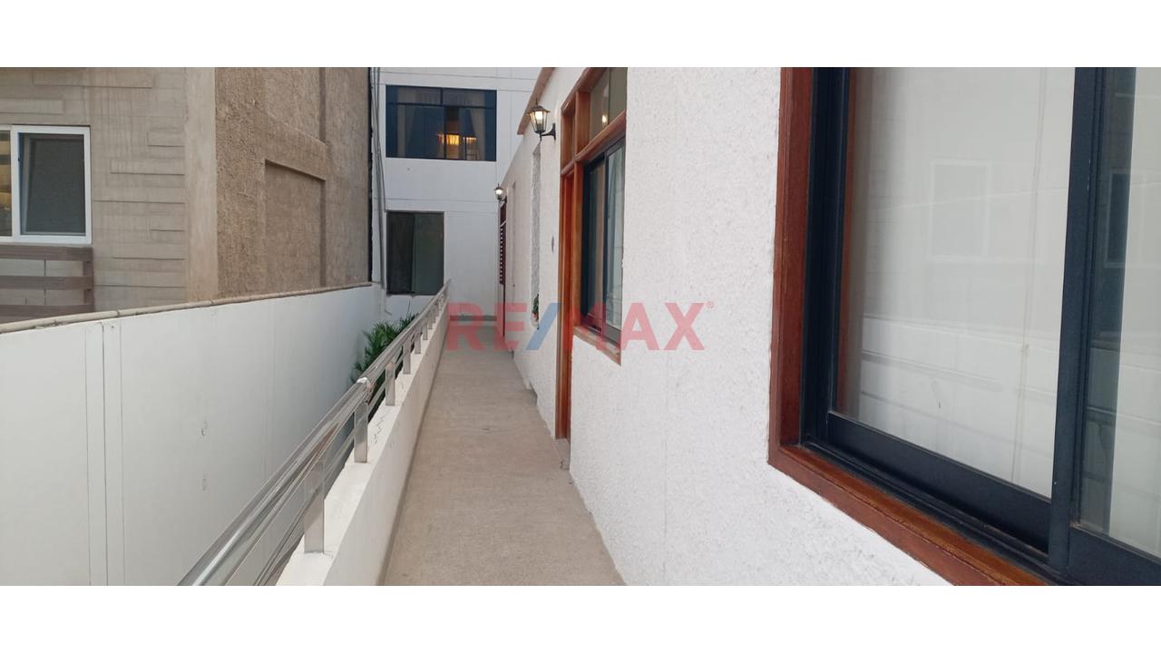 Pimentel: Departamento Amoblado De 2 Habitaciones + Cochera — foto 12