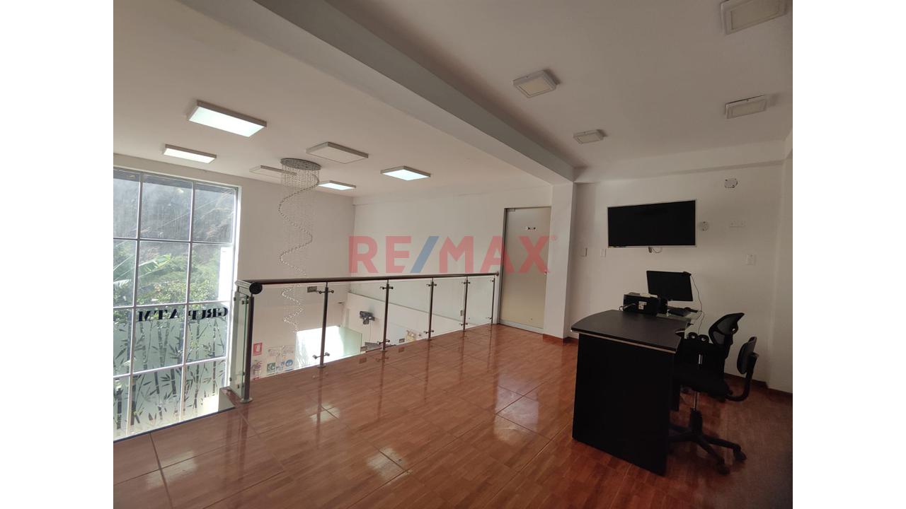 Casa En Venta En Cocachacra, Huarochirí | 264.78 M² De Terreno | 3 Pisos, Jardín Y Cochera | Usd 200,000 - 3