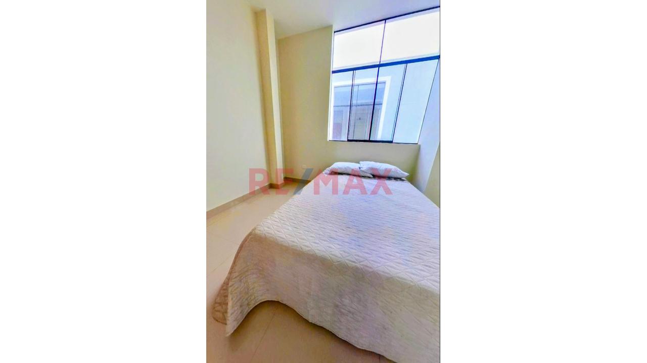 Dúplex De Estreno:!! Moderno, Seguro Y Exclusivo 128.80 M2 , Residencial Los Altos Del Chipe — Piura - 2