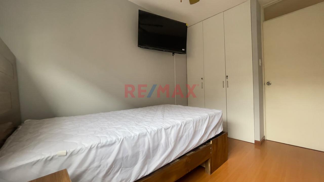 Cuádruplex Con Terraza Y Cochera En Miraflores — foto 12