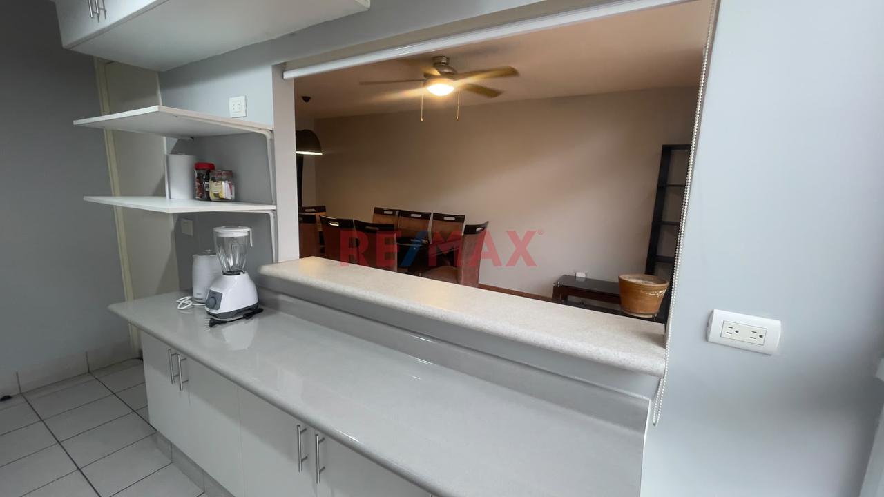 Cuádruplex Con Terraza Y Cochera En Miraflores — foto 5