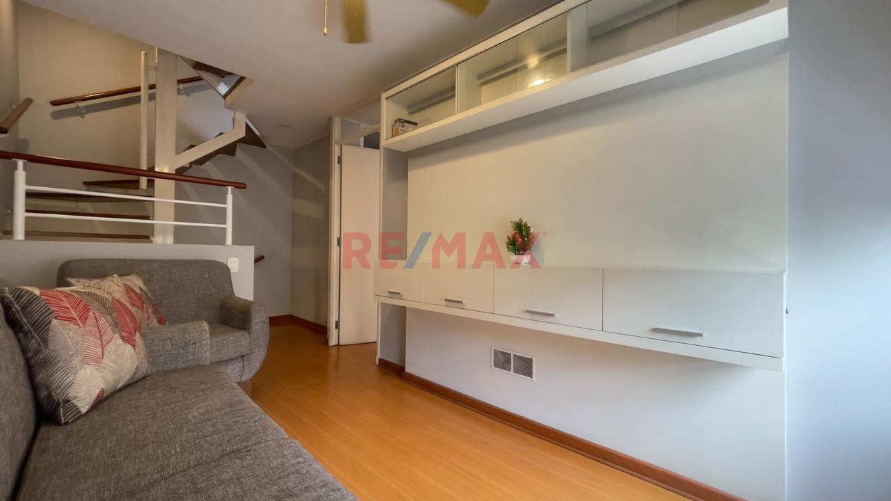 Cuádruplex Con Terraza Y Cochera En Miraflores — foto 6