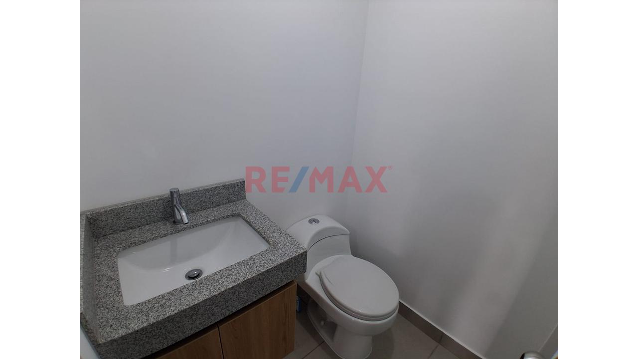 Alquiler De Departamento De Estreno 68M2 En Lince + Estacionamiento — foto 9