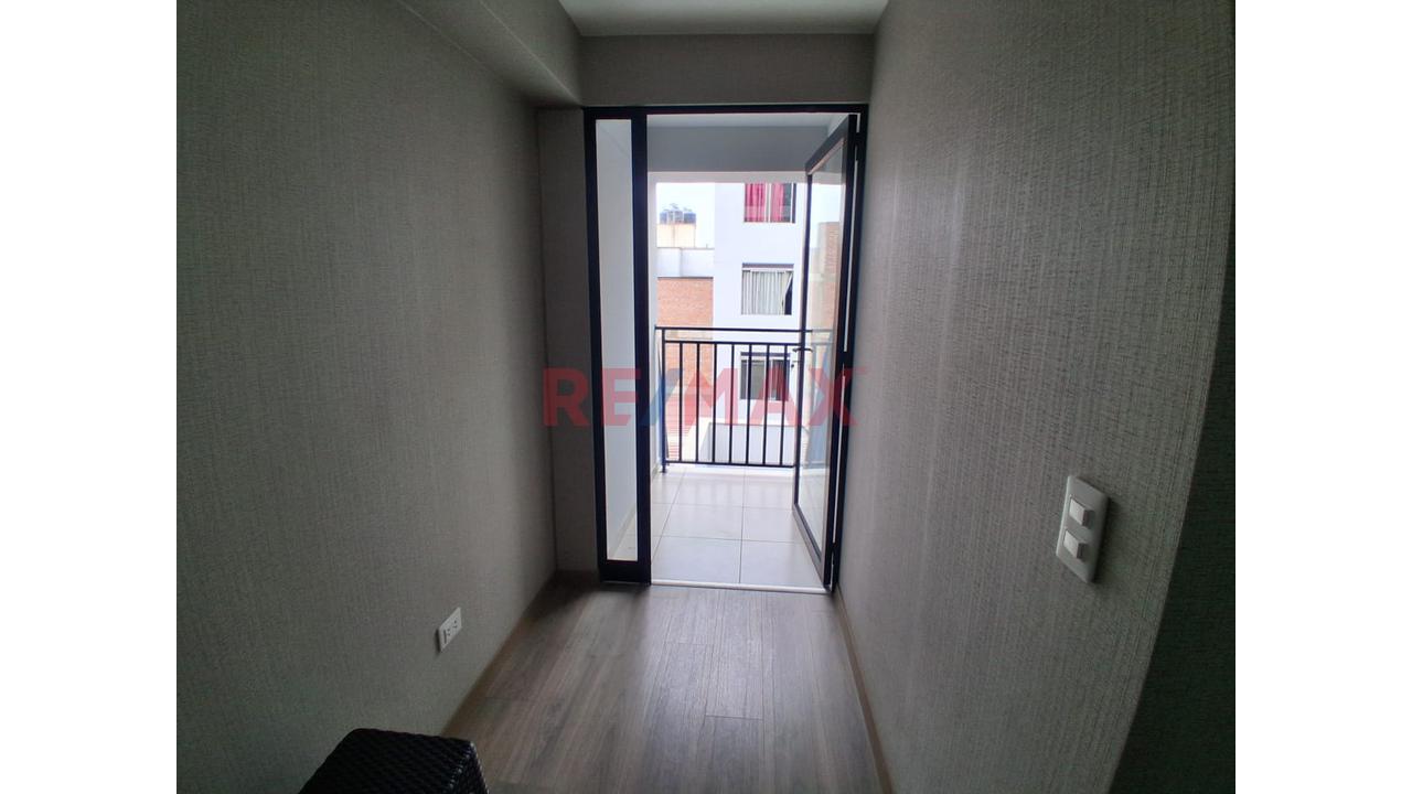 Alquiler De Departamento De Estreno 68M2 En Lince + Estacionamiento — foto 5