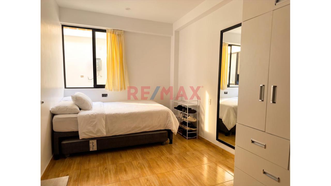 Venta Depa En Cedros De Villa — foto 4