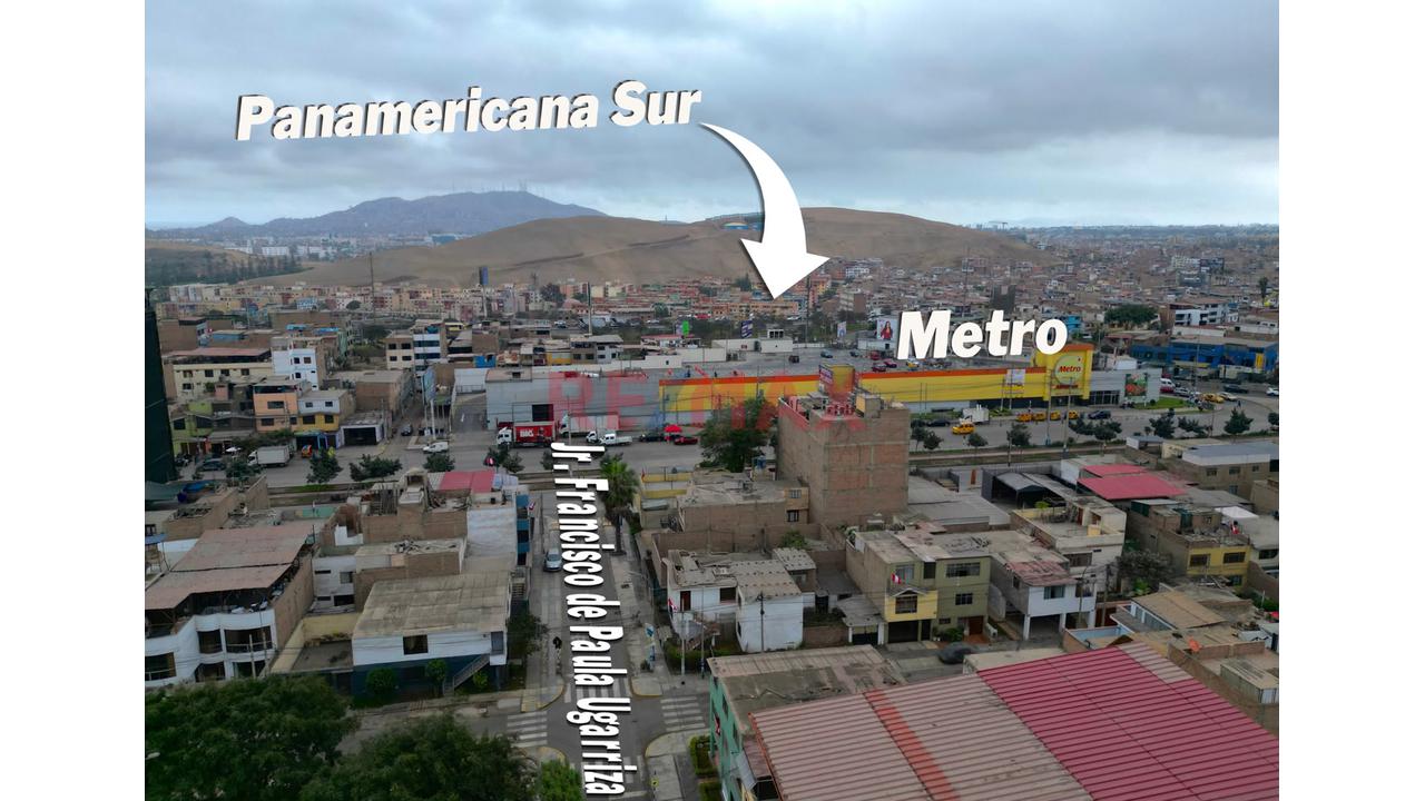 Se Vende Casa En San Juan Miraflores Como Terreno - 11