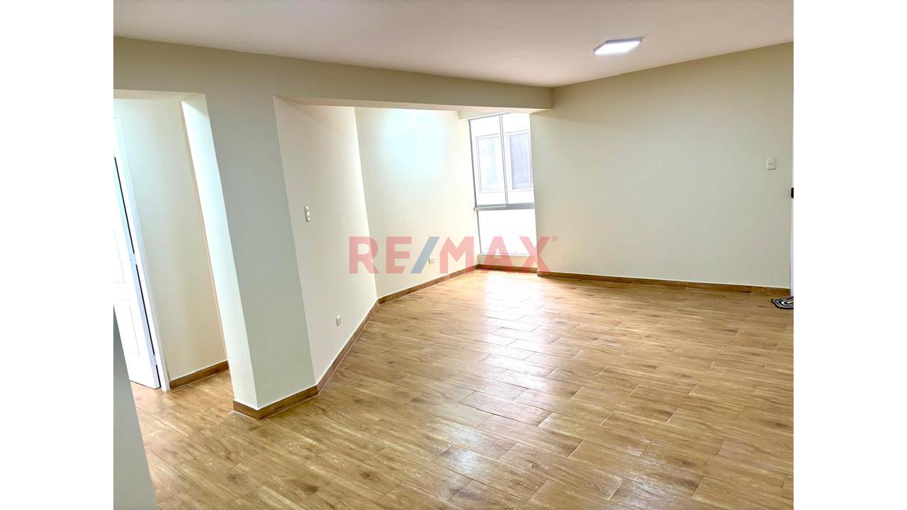 Venta Departamento 2 Dorm. En Comandante Espinar, Miraflores — foto 14