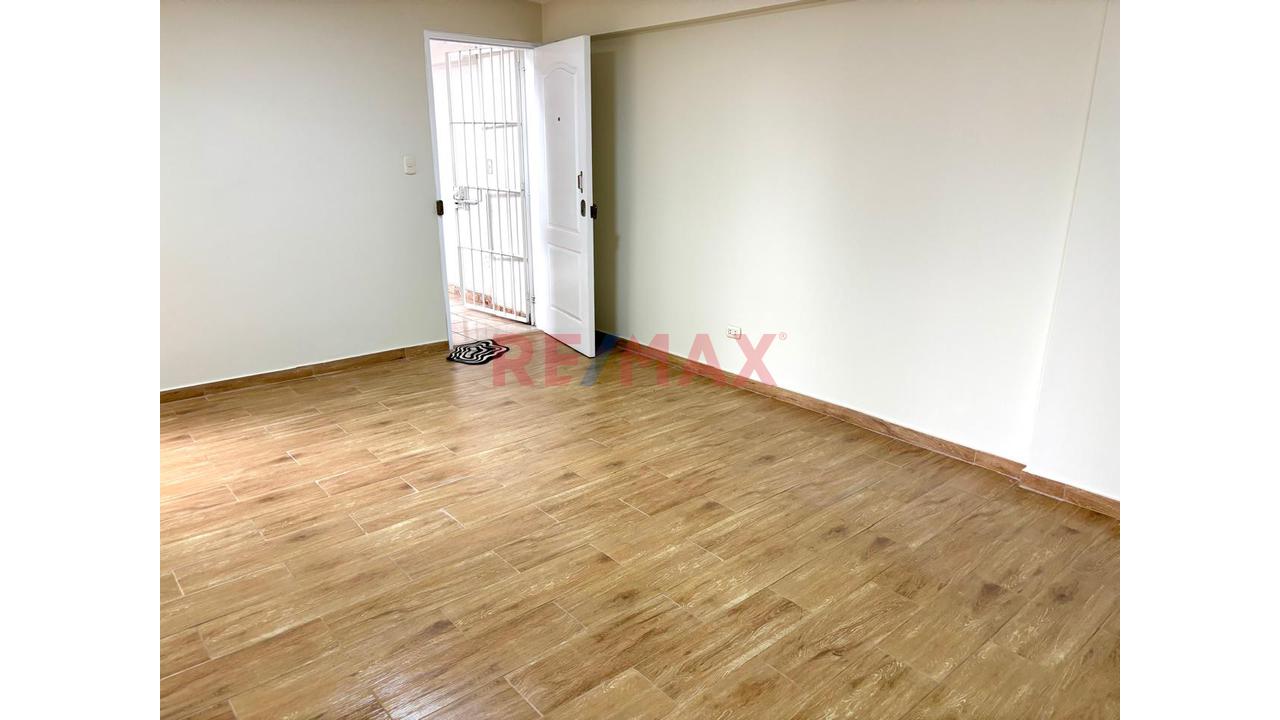 Venta Departamento 2 Dorm. En Comandante Espinar, Miraflores — foto 11
