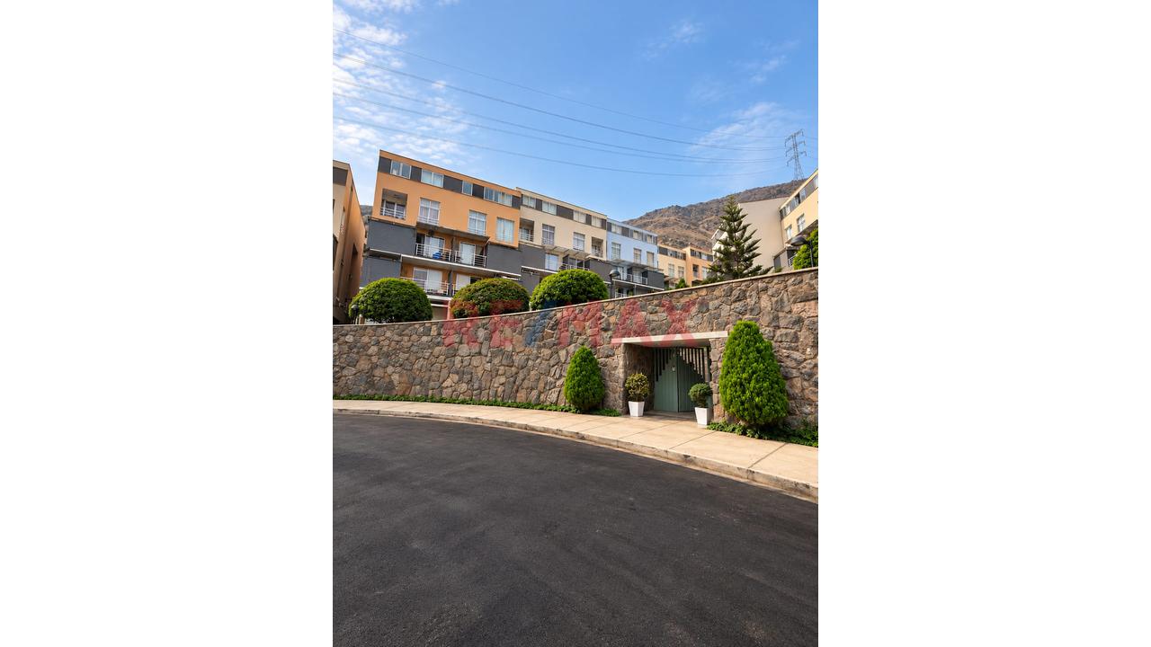 🏡 Triplex En Venta En La Molina | 126 M² | Us$ 174,000 | Re/Max Munay
