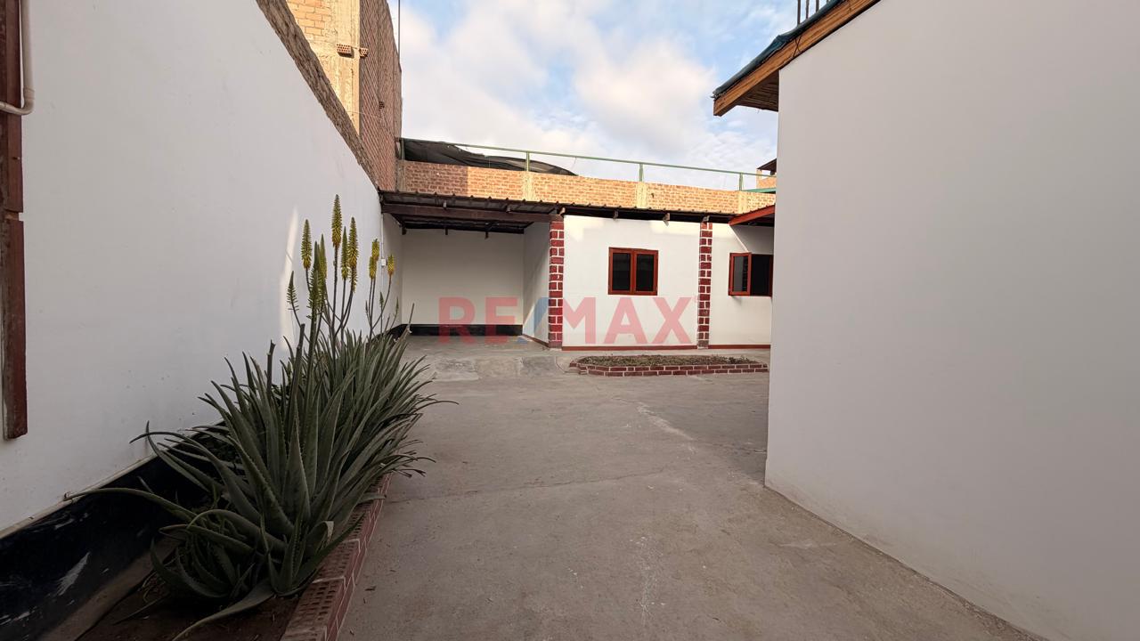 Alquiler De Casa /Local - 7