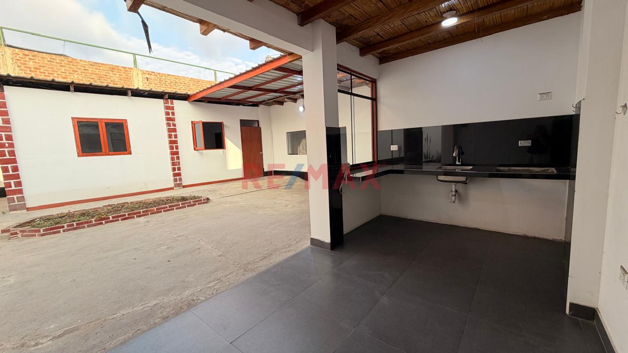 Alquiler De Casa /Local - 17