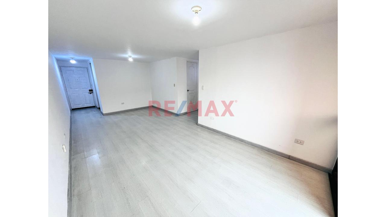 Departamento Exclusivo En Surco – Seguridad, Ascensor Y Excelente Ubicación - 4