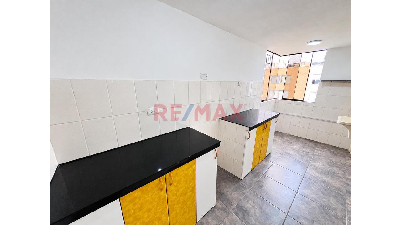 Departamento Exclusivo En Surco – Seguridad, Ascensor Y Excelente Ubicación - 15
