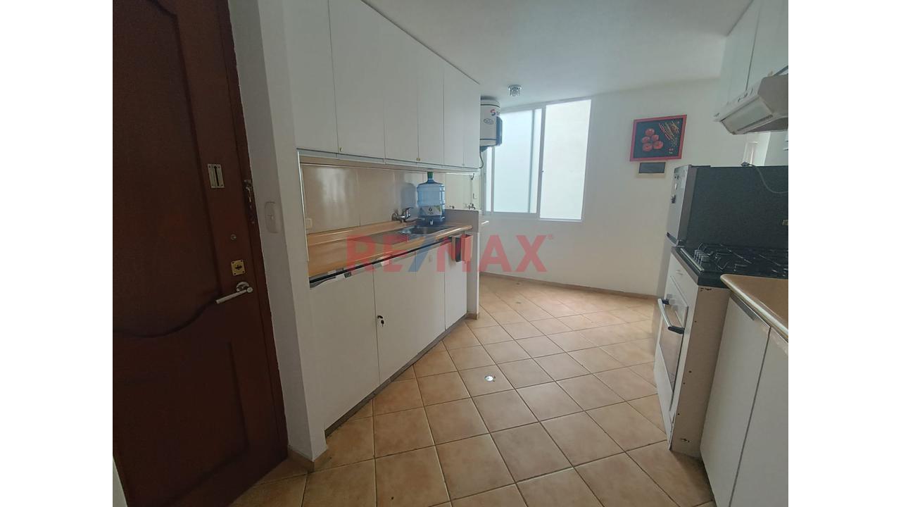 Departamento Amoblado En Av. Nicolas De Piérola Frente A La Asunción (8Vo Piso) - 6