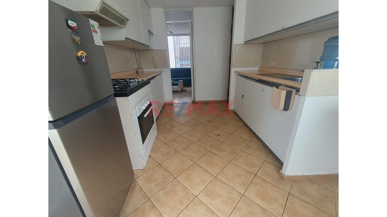 Departamento Amoblado En Av. Nicolas De Piérola Frente A La Asunción (8Vo Piso) - 4