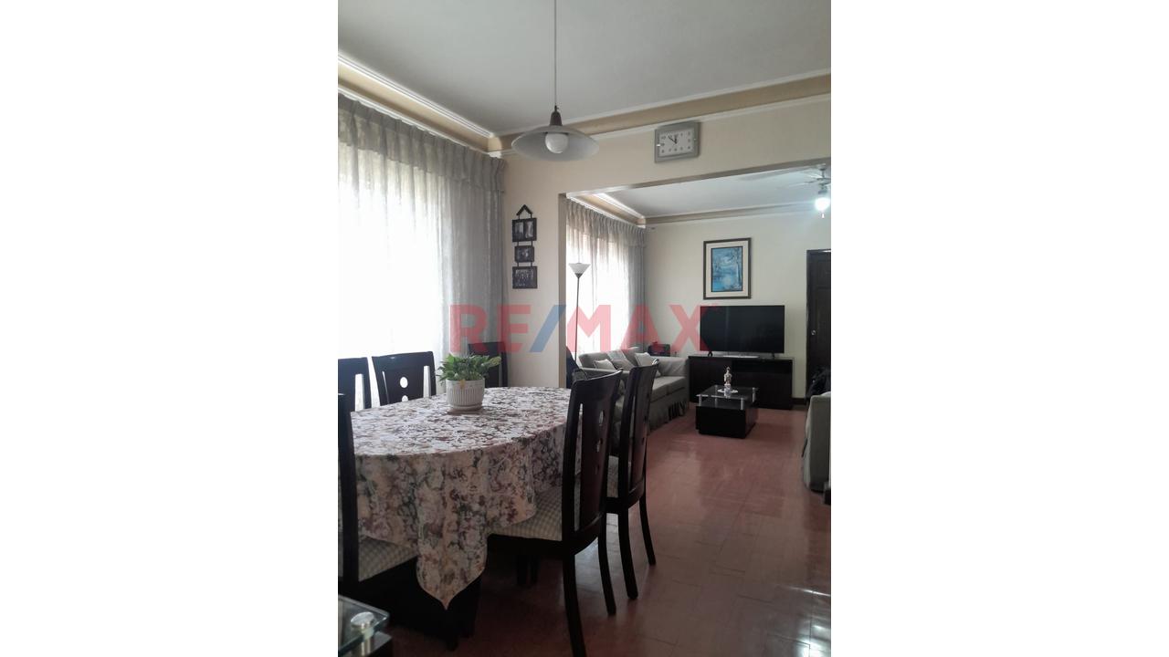 Departamento En Venta - La Victoria - 1