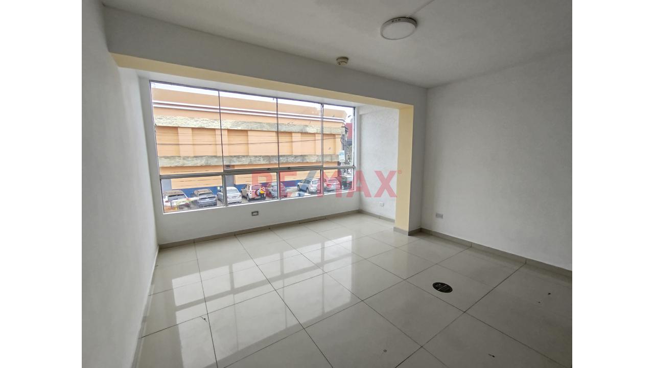 Local En Venta Con 7 Ambientes - 5