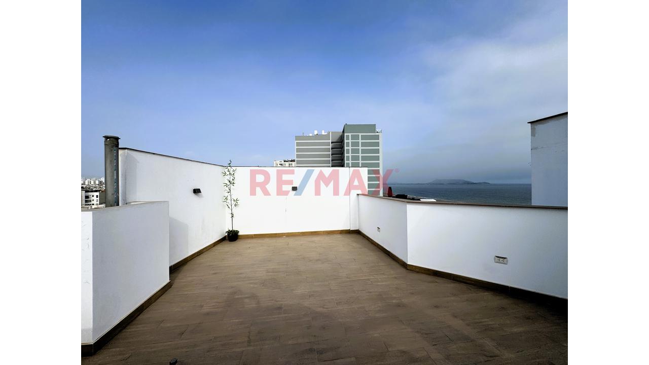 Vive Frente Al Mar En San Miguel | Exclusivo Y Amplio Dúplex Con Amplia Terraza Y Vista Lateral Al Mar - 20