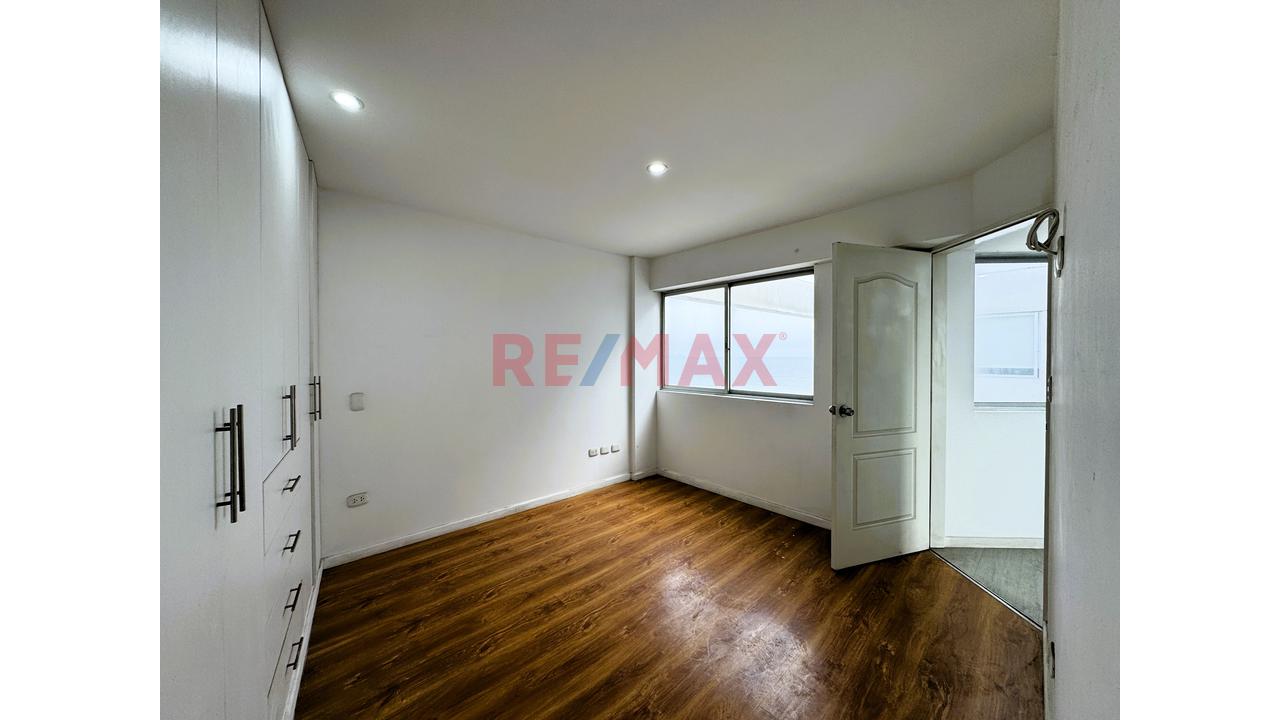 Vive Frente Al Mar En San Miguel | Exclusivo Y Amplio Dúplex Con Amplia Terraza Y Vista Lateral Al Mar — foto 8