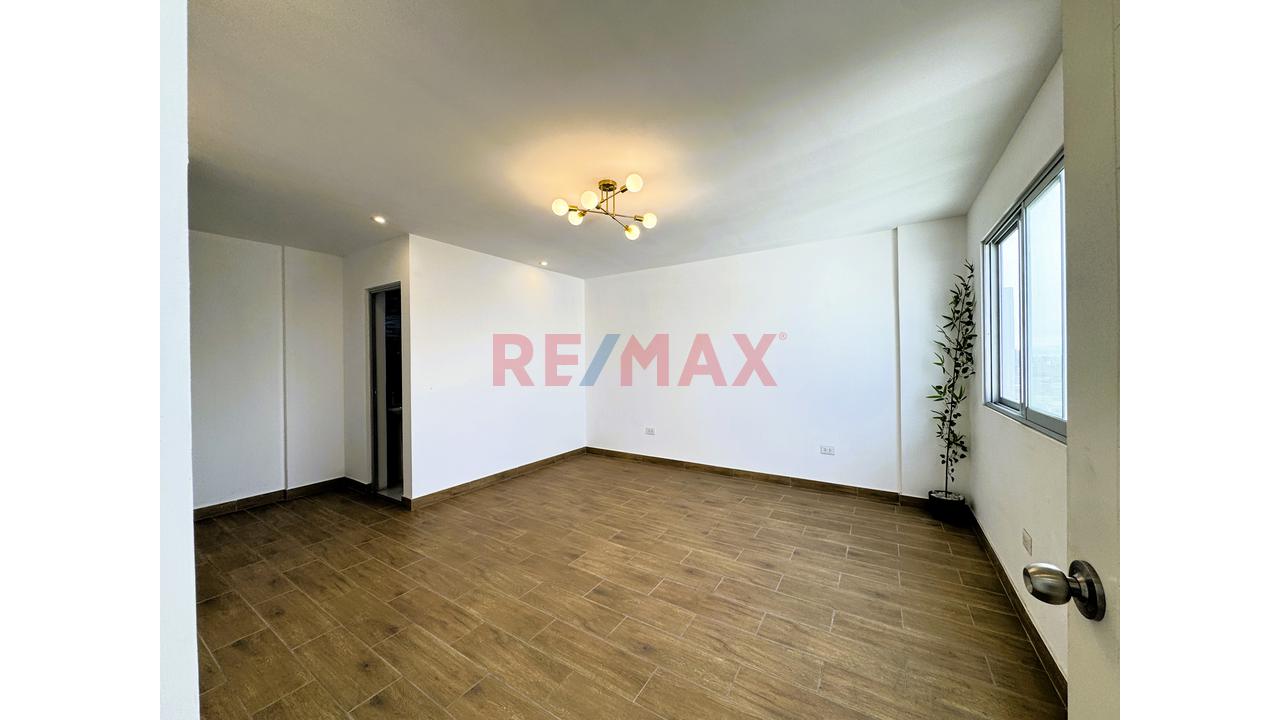 Vive Frente Al Mar En San Miguel | Exclusivo Y Amplio Dúplex Con Amplia Terraza Y Vista Lateral Al Mar — foto 13