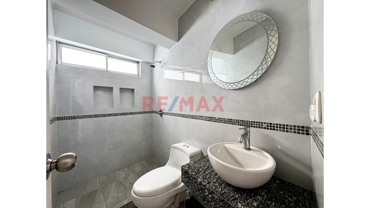 Vive Frente Al Mar En San Miguel | Exclusivo Y Amplio Dúplex Con Amplia Terraza Y Vista Lateral Al Mar — foto 10