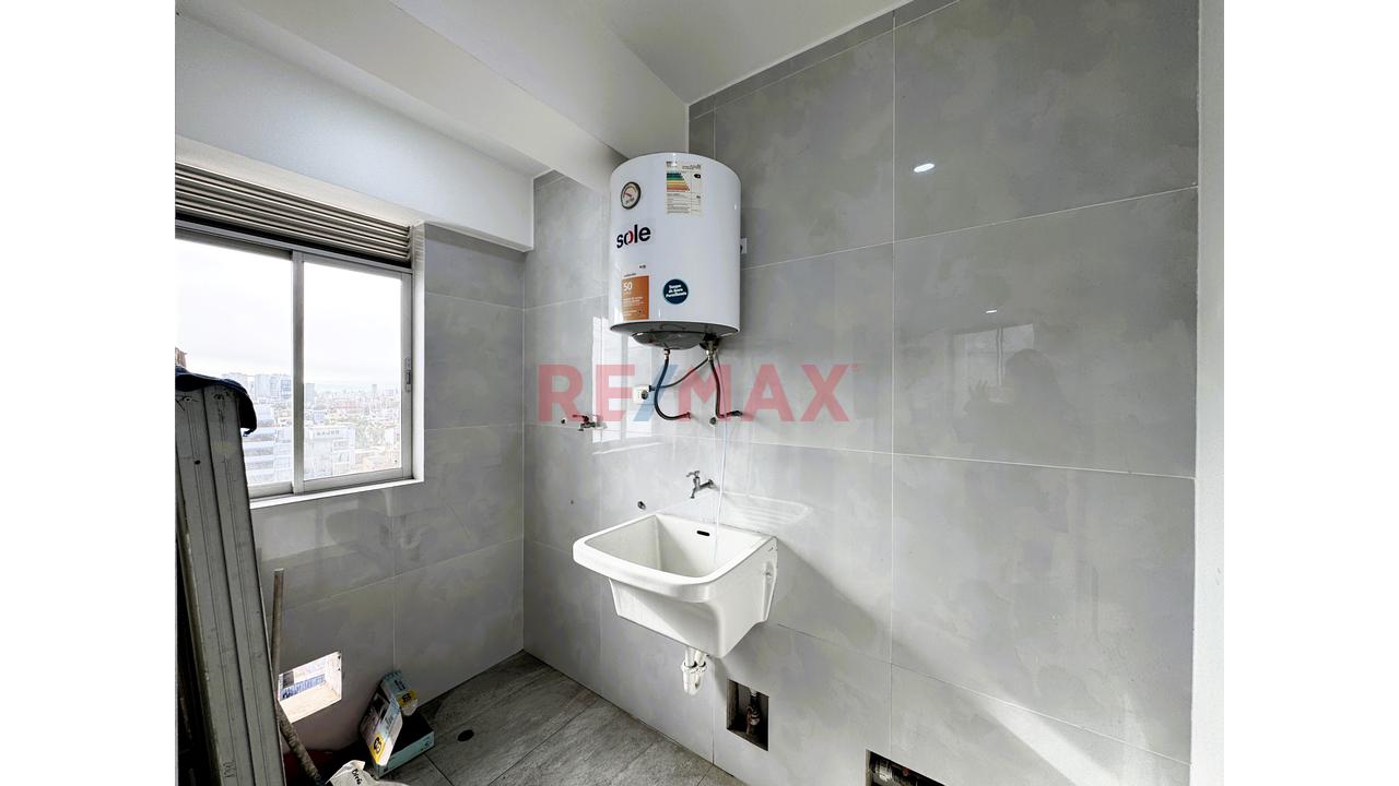 Vive Frente Al Mar En San Miguel | Exclusivo Y Amplio Dúplex Con Amplia Terraza Y Vista Lateral Al Mar — foto 6
