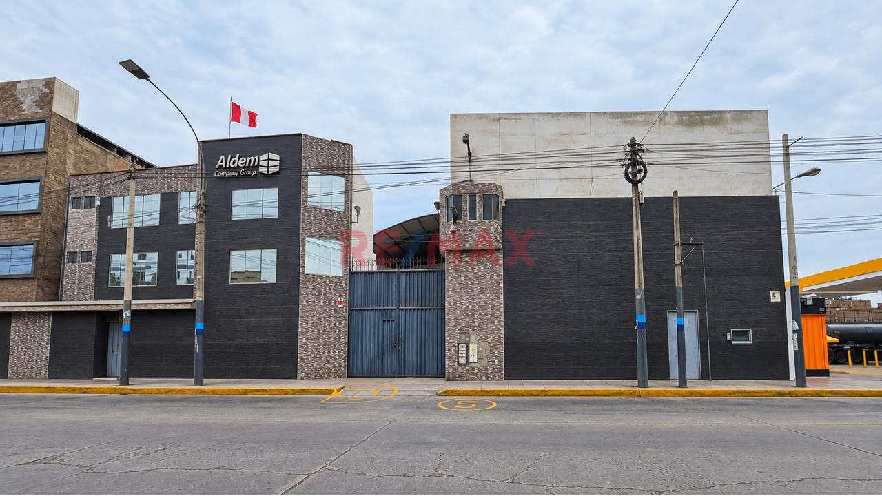 Amplio Local Industrial En Av. Quilca – Callao — foto 2