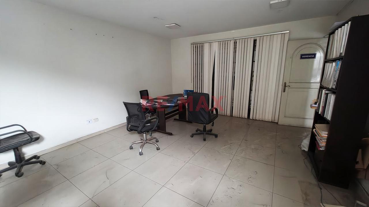 Amplio Local Industrial En Av. Quilca – Callao - 19
