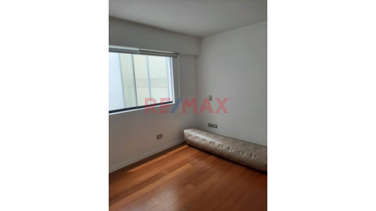 Hermoso Departamento Duplex En Venta - Chacarilla, San Borja — foto 3