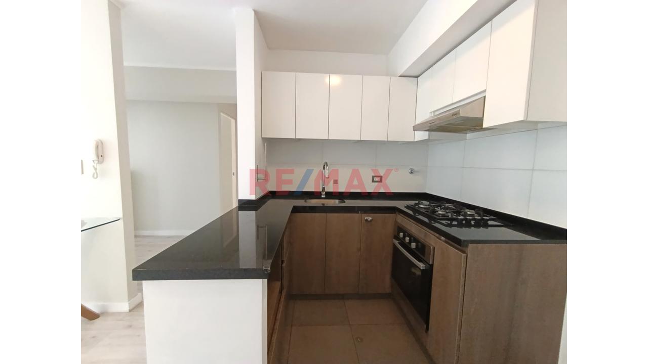🔥 ¡Vive A 5 Minutos De San Isidro! | Zona Privilegiada| Alquiler De Departamento — foto 4