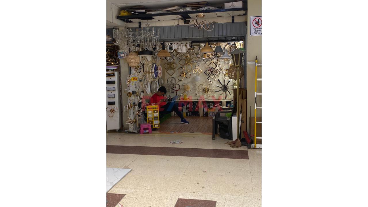 🔥Oportunidad 🔥 ¡Local Comercial En Venta – Jirón Lampa! — foto 2
