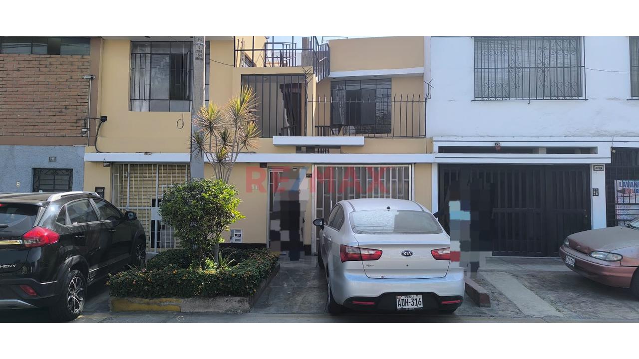 Alquiler Departamento Av. La Alborada