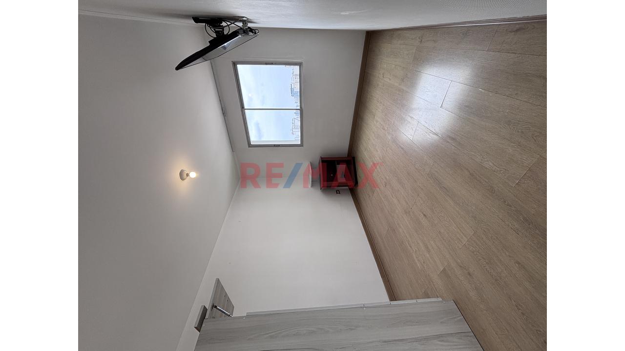 Departamento Semi Amoblado En Paseo De La República — foto 13