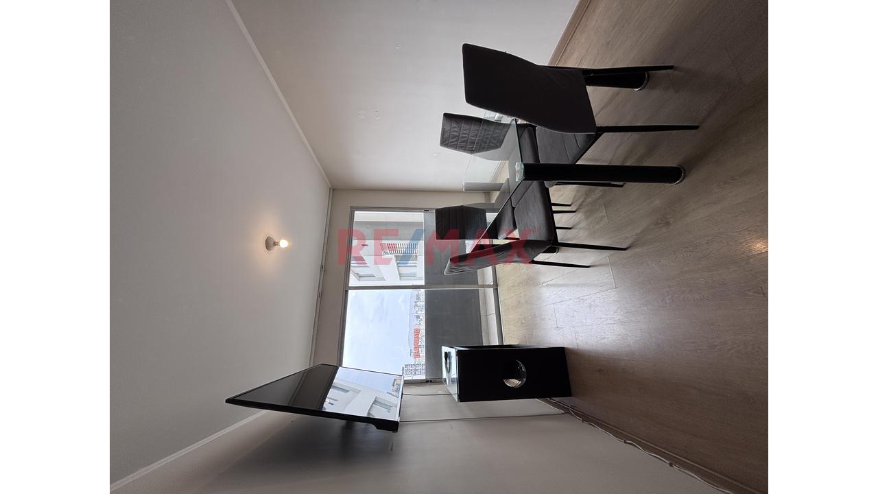 Departamento Semi Amoblado En Paseo De La República — foto 4