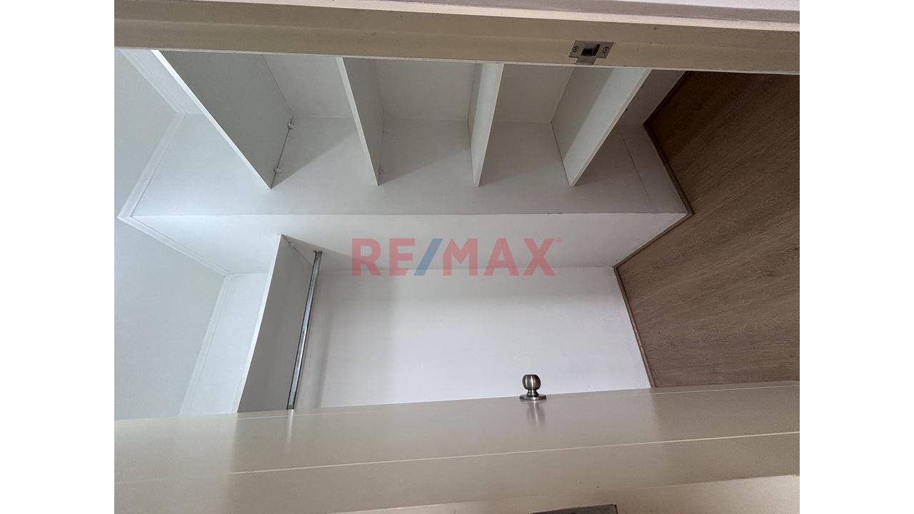 Departamento Semi Amoblado En Paseo De La República — foto 11